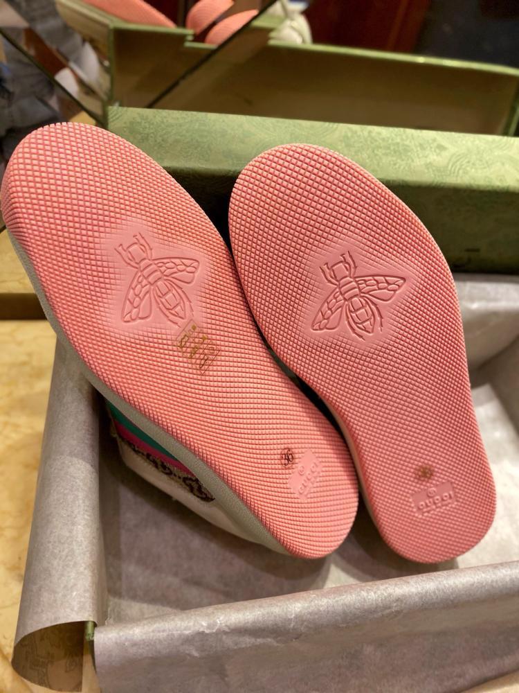 Gucci shoes