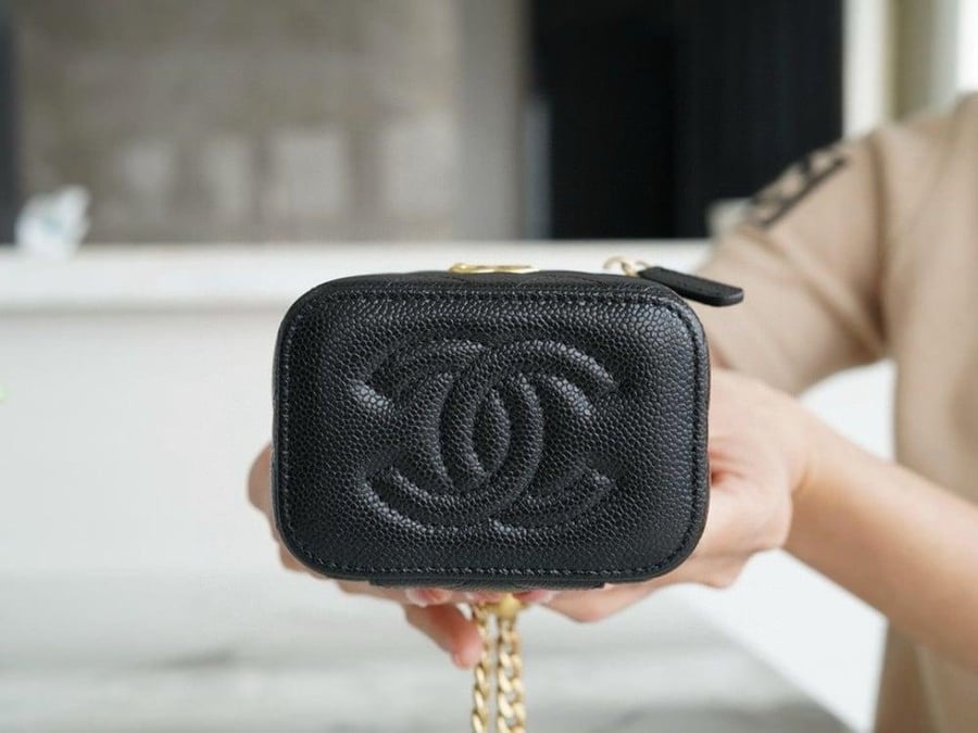 Chanel size 11cm