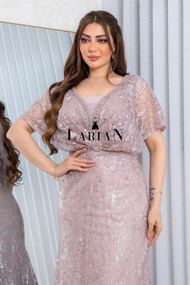 Evening dress with feminine lively cut and enchanting shrubs - Larian Store