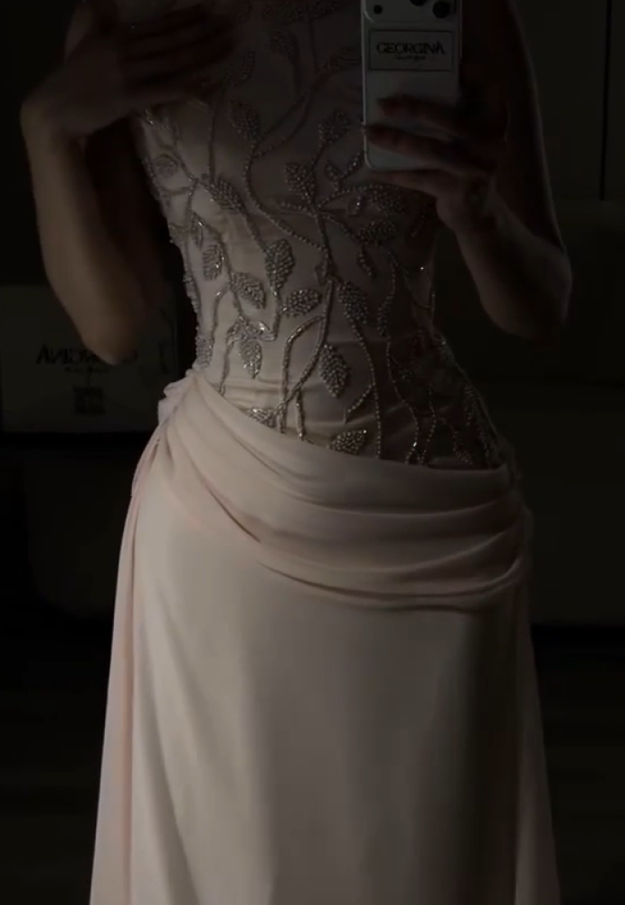 فستان سهره ناعم