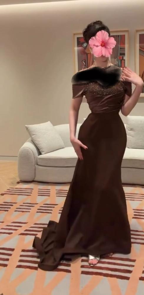 فستان باربي