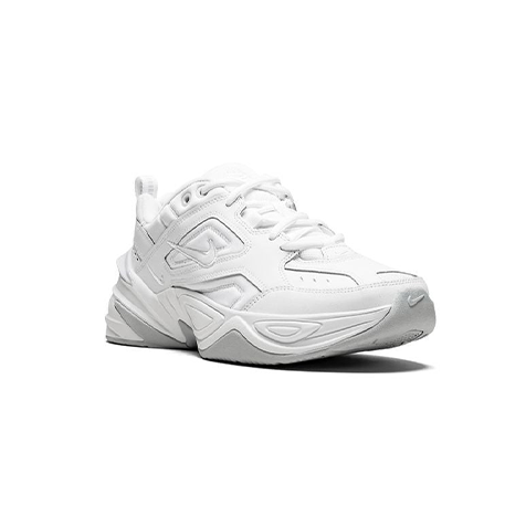 Nike M2k بمنظر علوي يبرز خطوط التصميم