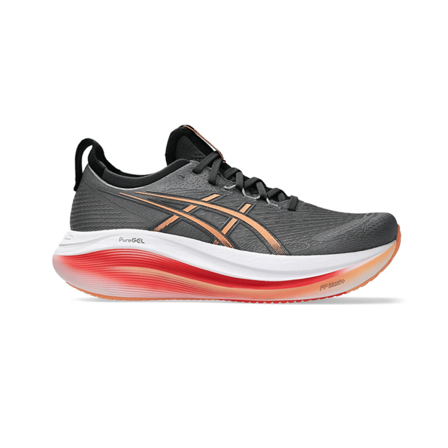 حذاء 27 Asics Gel Nimbus بحضور بصري قوي في دينيز للاحذية والاكسسوارات