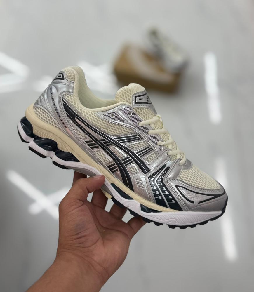 حذاء اسيكس Kayano 14