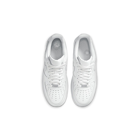 Air Force 1 من الخلف يكشف التشطيب النظيف