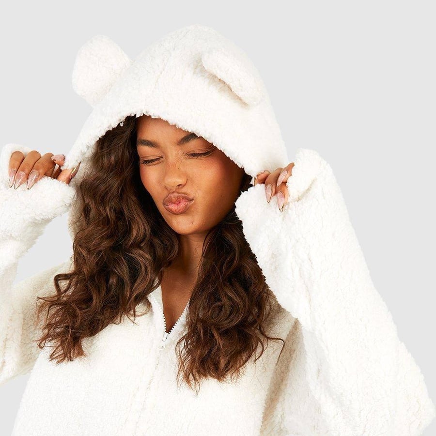 جمبسوت الدب القطبي للنساء – Polar Bear Onesie Costume