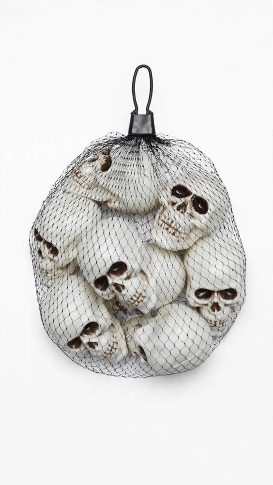 Party Prop Mini Skull Figurines with Expressive Faces 10 Pcs