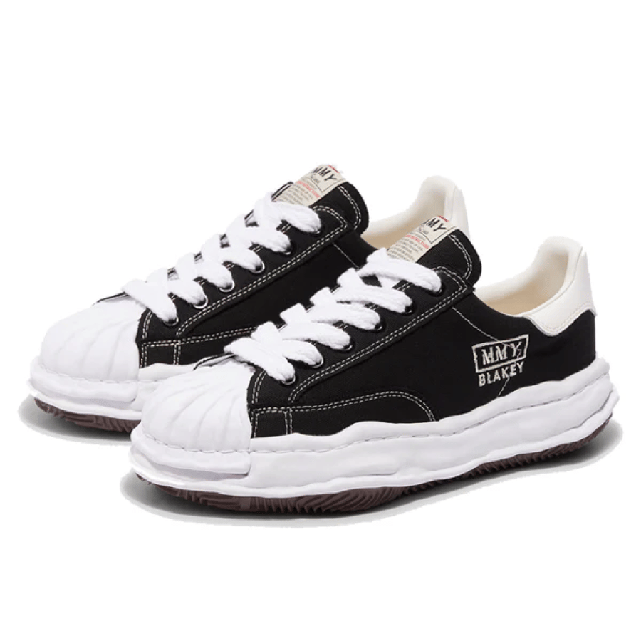 Maison MIHARA YASUHIRO BLAKEY OG Sole Canvas Low-top Sneaker Black