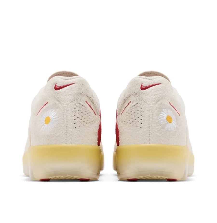 PEACEMINUSONE x Nike Cryoshot CTR 360 Korea