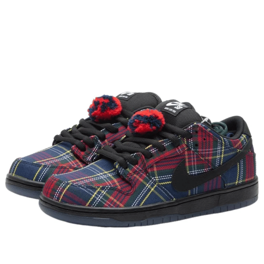 Nike x Nardwuar SB Dunk Low Tartan