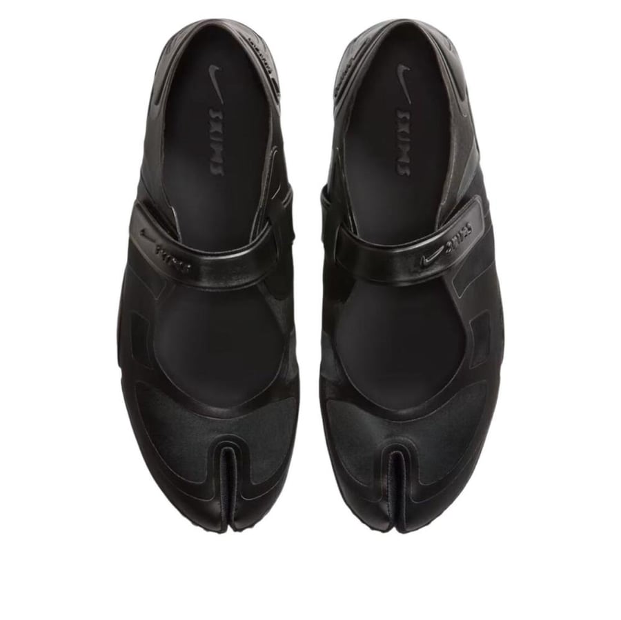 Nike x SKIMS Air Rift Satin Black