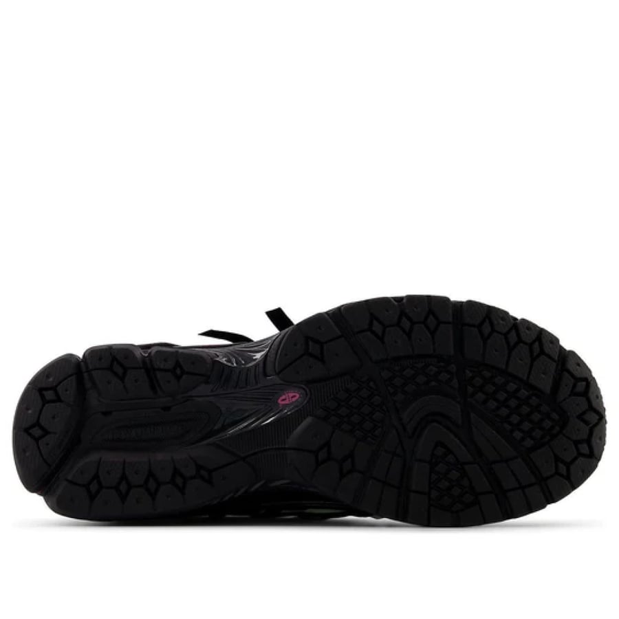 New balance  1906A 'Black Dragon Berry'