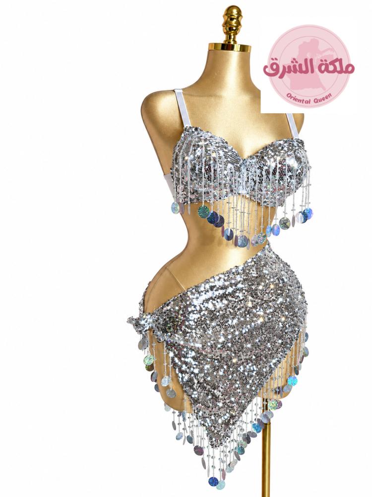 بدلة رقص الملكة سوزي