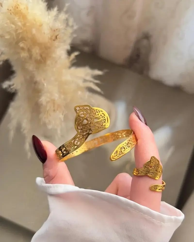 اسواره بحفر الحرف على طلبك