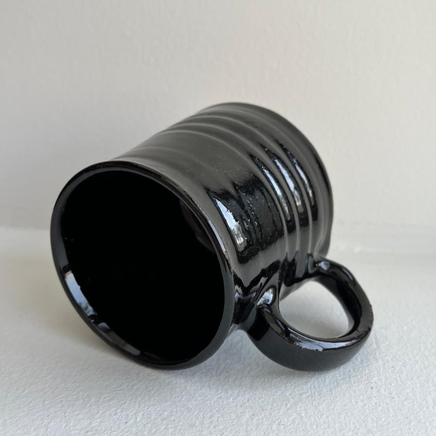 Black mug