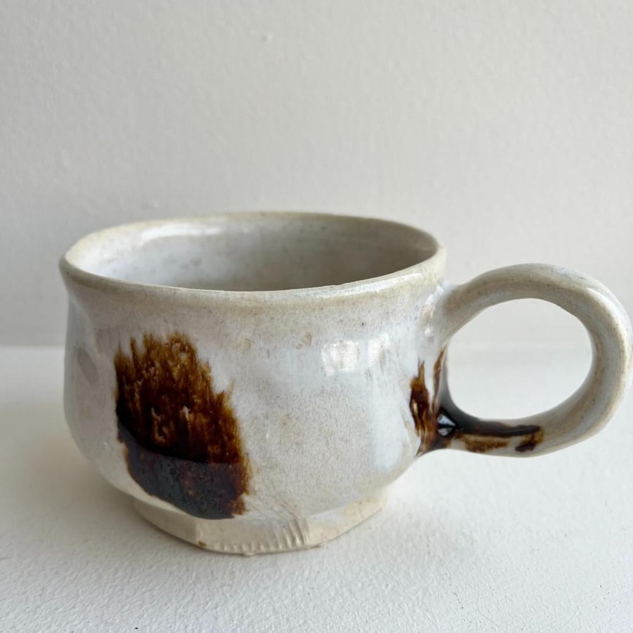 white mug