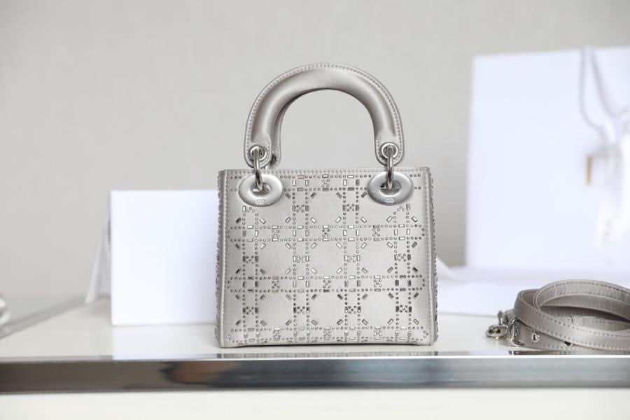 ديور