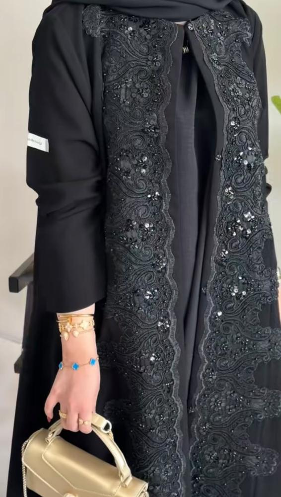 ڤيارا-205