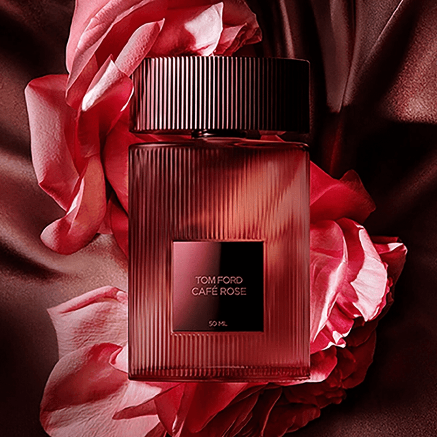 عطر كافيه روز من توم فورد 50مل – Tom Ford Café Rose Eau de Parfum – فخامة الورد تمتزج بعبق القهوة في توليفة راقية