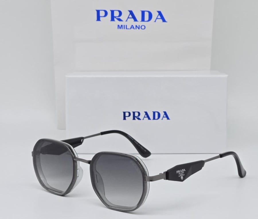 نظارة PRADA