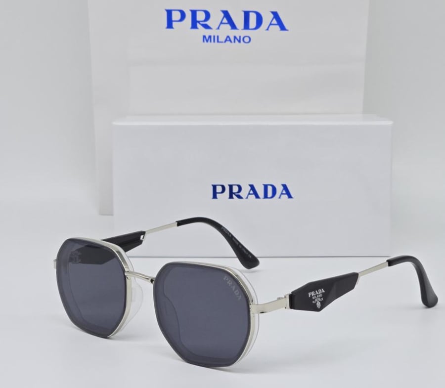 نظارة PRADA