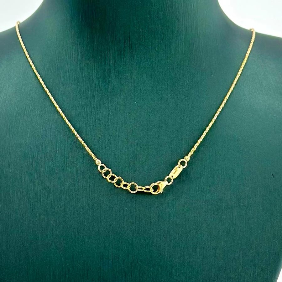 عقد ذهب أصفر عيار18 من مجوهرات الشلوي -18 K yellow gold necklace from