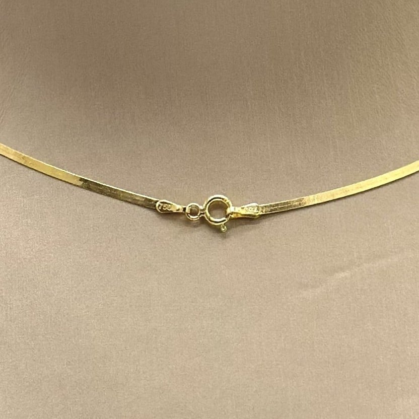عقد ذهب أصفر عيار18 من مجوهرات الشلوي -18 K yellow gold necklace from