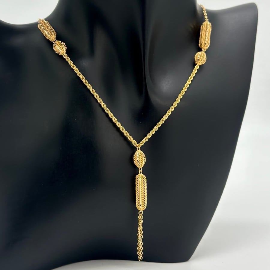 عقد ذهب أصفر عيار 21 من مجوهرات الشلوي - 21k yellow gold necklace from