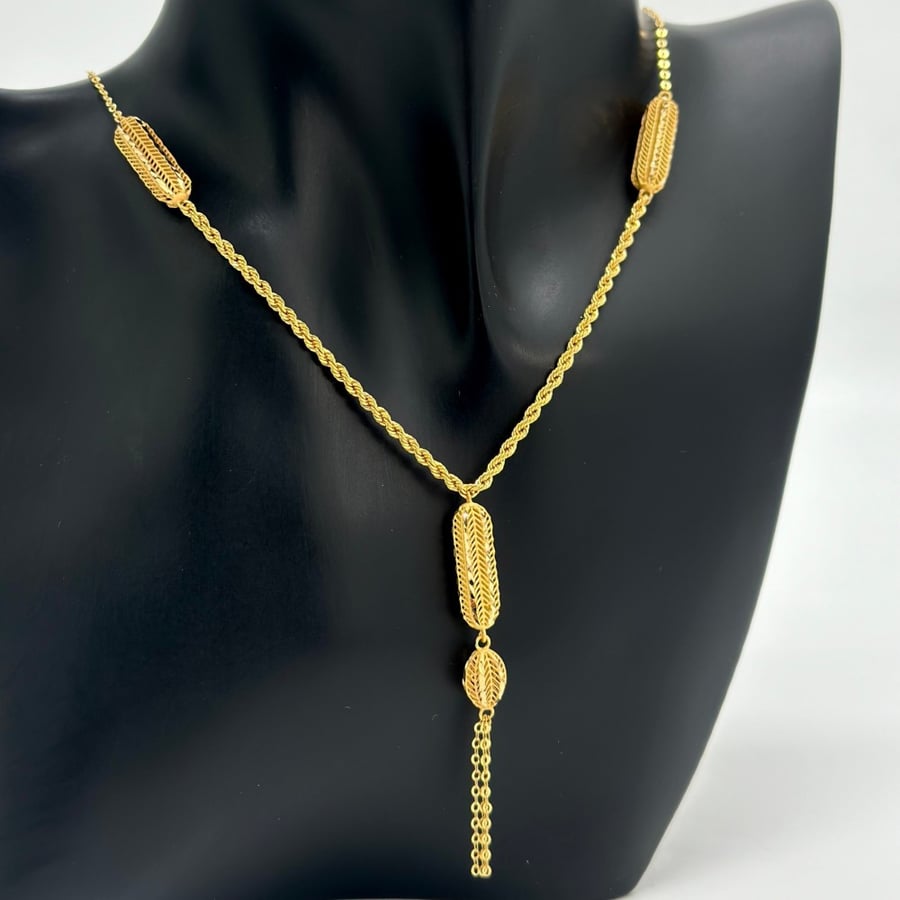 عقد ذهب أصفر عيار 21 من مجوهرات الشلوي - 21k yellow gold necklace from