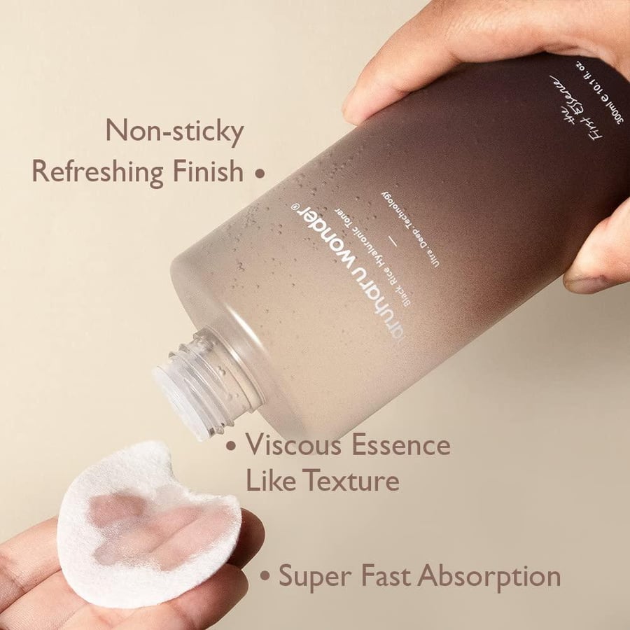 تونر الهيالورونيك بالأرز الأسود العجيب من هارو هارو وندر  HaruHaru Wonder  Wonder Black Rice Hyaluronic Toner 150ml
