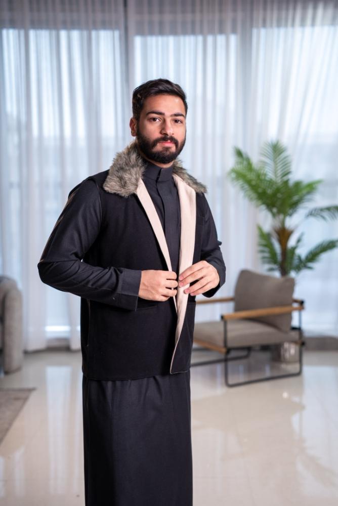سديري دبل فيس اسود مع بيج