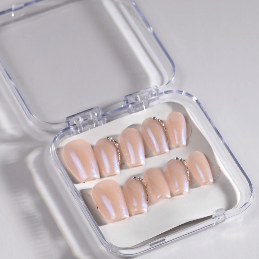 Luxury Pearl Glow Nude N42 Press-On Nails