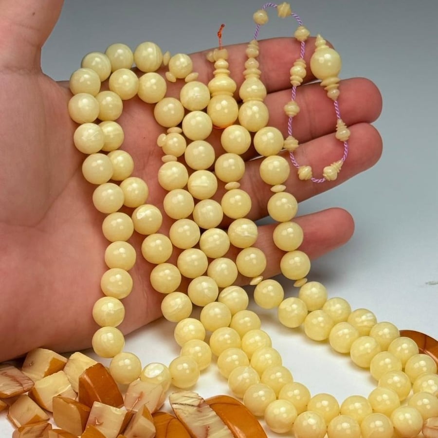 مسباح افياش امريكية كراميل غامقة مصدفة