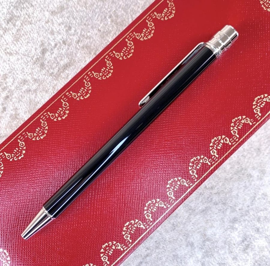 Cartier Santos Black Lacquer | قلم كارتيير سانتوس – بلاتيني – موثق 2001