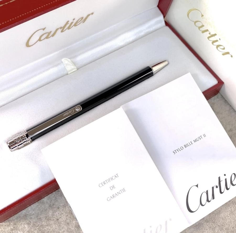 Cartier Santos Black Lacquer | قلم كارتيير سانتوس – بلاتيني – موثق 2001
