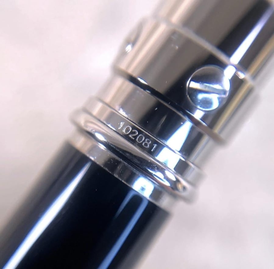 Cartier Santos Black Lacquer | قلم كارتيير سانتوس – بلاتيني – موثق 2001