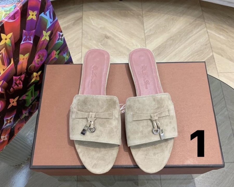 سليبر loro piana
