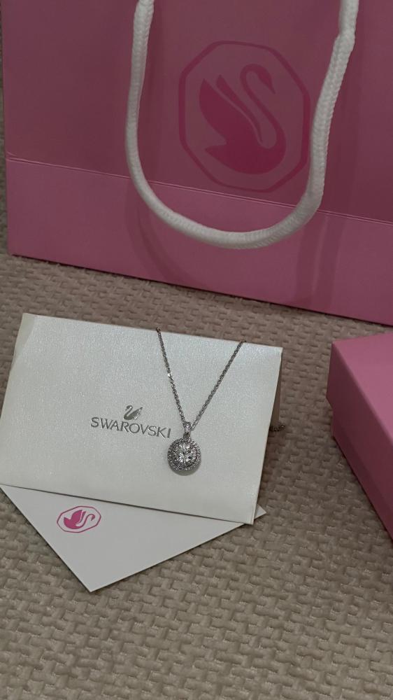 سلسال Swarovski