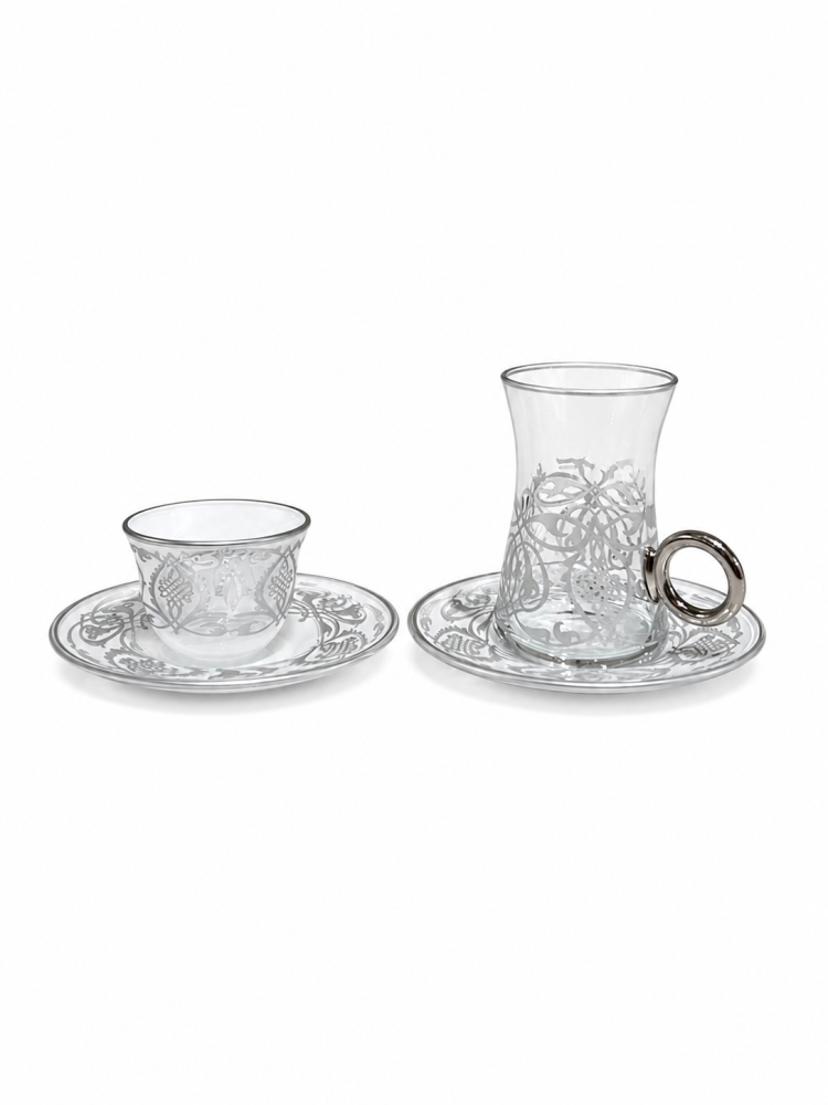 طقم شاي Çay Takımı 18 قطعة