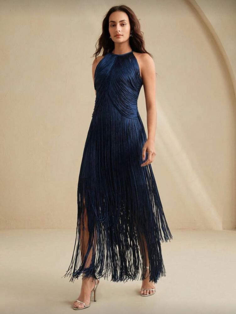 Elegant multi-layered dress decorated with long fringes and sleeveless