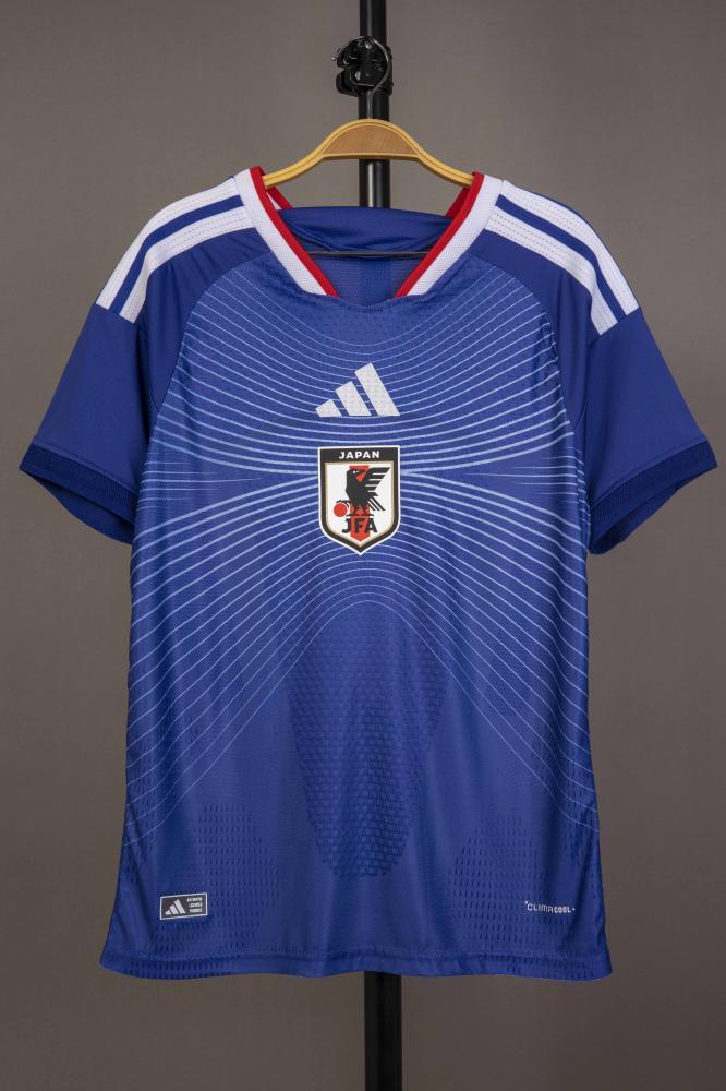 طقم اليابان الاساسي 2026