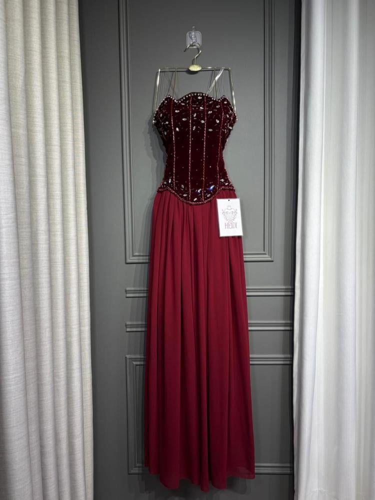 Green emerald shiny evening dress mermaid style | Luxurious sequin evening dresses