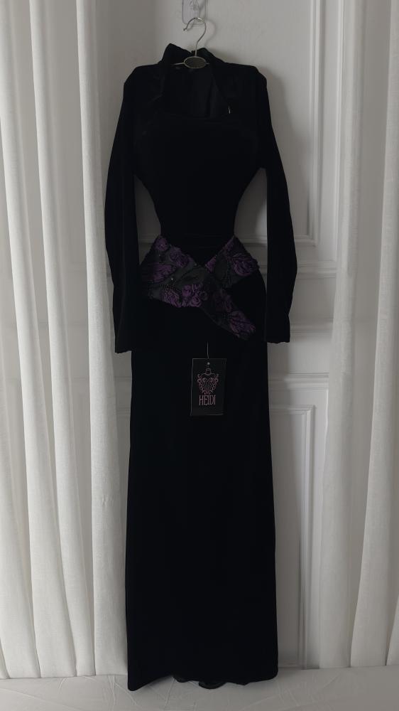 Carmen long black velvet evening dress with sleeves and embroidered belt | Modest luxurious look