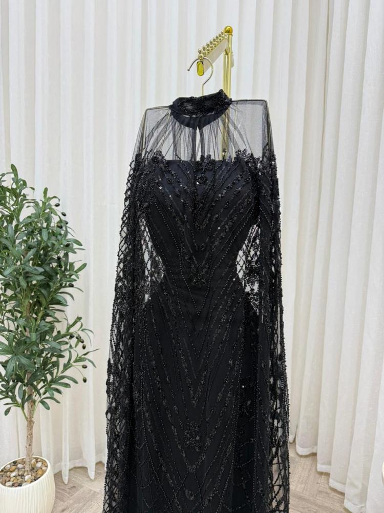 Black evening dress embroidered with cape | Luxury dresses for occasions