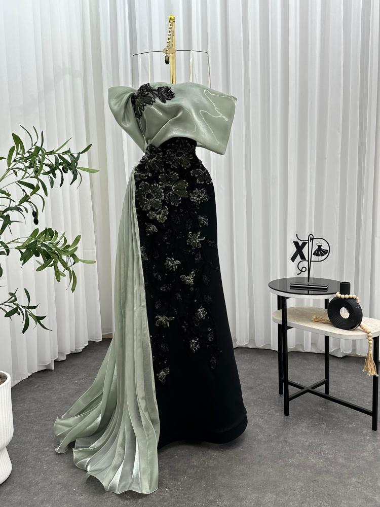 Laila dress