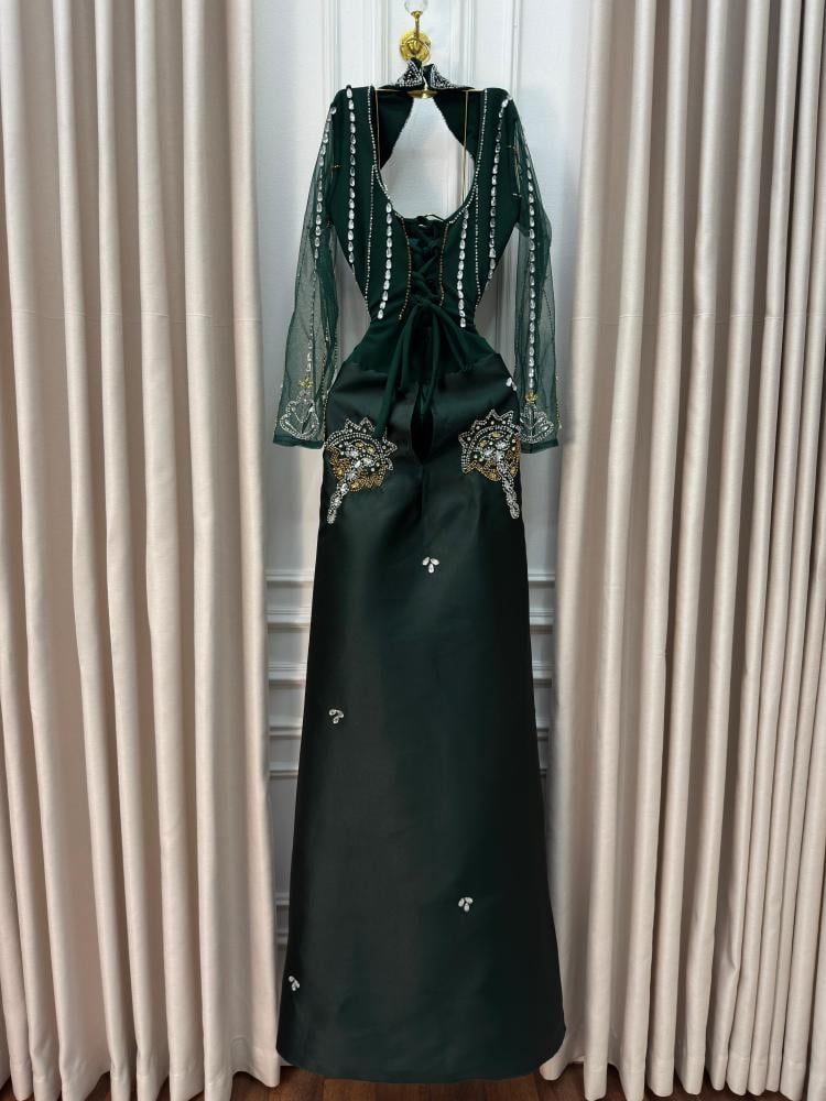 Emerald evening dress luxurious embroidered with crystal and royal beads