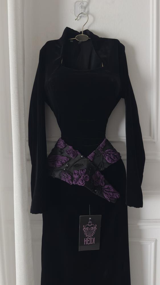 Carmen long black velvet evening dress with sleeves and embroidered belt | Modest luxurious look
