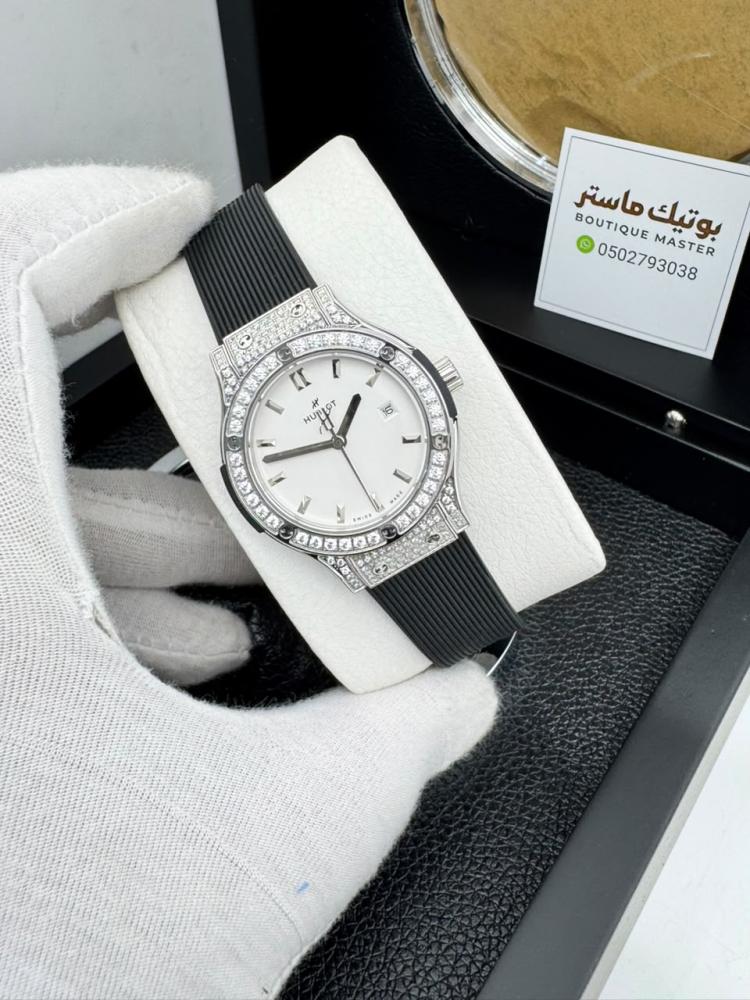 ساعة Hublot نسائية فاخرة