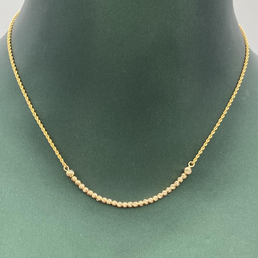 Gold set 21 karat weight 7.10 grams