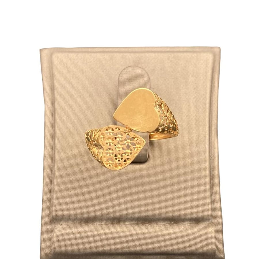 Gold ring 21 karat weight 2.59 grams